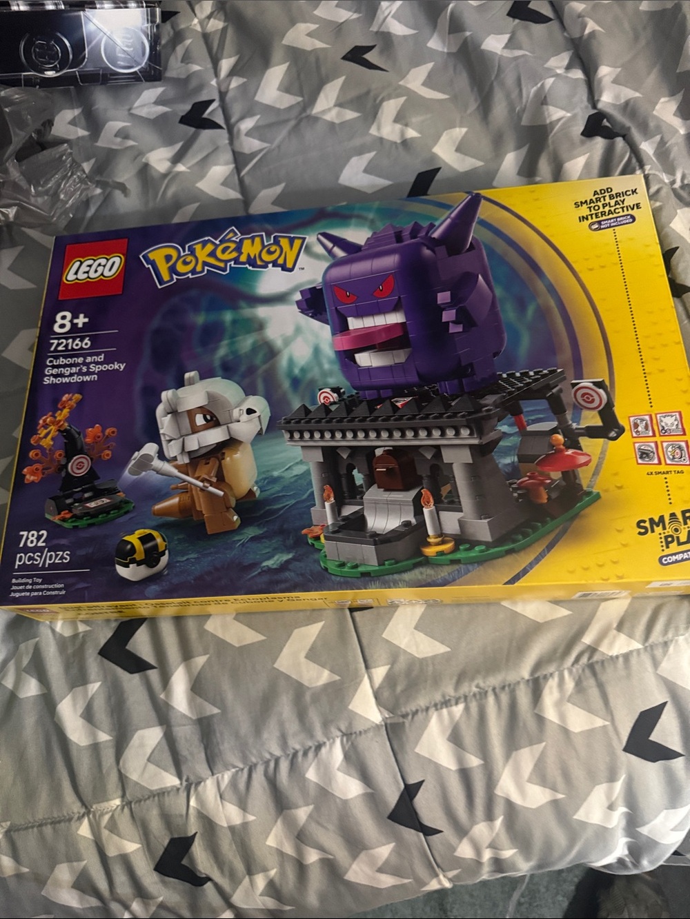 Lego Pokémon Cubone & Gengar Spooky Showdown - Purple, Gray, Yellow